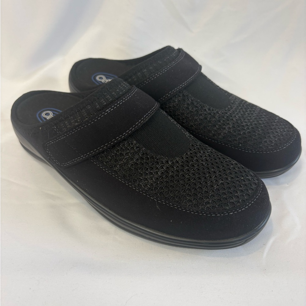 Women’s OrthoFeet Orthotic Shoes “Louise”.